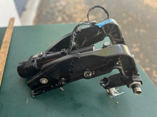Cargar imagen en el visor de la galería, MFS 20 15 9.9 hp Tohatsu 3RSQ771510 POWER TRIM AND TILT motor ASSY 3Z0Q772120 CLAMP BRACKET (PTT-LEFT) 3Z0Q772112 CLAMP BRACKET (PTT-RIGHT) MFS20e