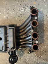Cargar imagen en el visor de la galería, BF 135 150 hp Honda 17110-ZY6-003 INTAKE MANIFOLD assy Four Stroke 2004-up, bf 140 2007-up