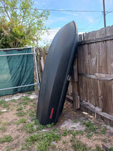 Cargar imagen en el visor de la galería, Yakima Skybox 21 cubic feet of storage roof top cargo box