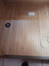 Lade das Bild in den Galerie-Viewer, Infrared sauna Fit Bomb made by LuxSauna w owners manual