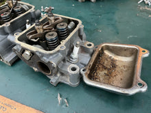 Load image into Gallery viewer, DF 25 Suzuki 11300-95850 CYLINDER BLOCK SET Twin V, 11110-95J00 HEAD, CYLINDER STBD - 11120-95J00 HEAD, CYLINDER PORT