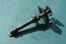 Load image into Gallery viewer, 190 hp Mercruiser distributor part Distributor V6 805185A36 18-5471 4.3 Liter