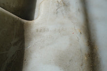 Cargar imagen en el visor de la galería, 115 125 hp Mercury Mariner Oil Reservoir Tank 1256-8628 1256-8628A5 8628A1 8628A6 8628A7