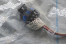 Load image into Gallery viewer, Quicksilver 91-892333 Tool-service Harness