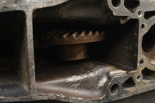 Load image into Gallery viewer, 75 90 115 125 hp Mercury gearcase 1667 9010, lower unit housing, outboard 3 or 4 cylinder