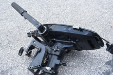 Cargar imagen en el visor de la galería, 4 5 6, HP Mercury 4 stroke carbureted 20 inch midsection w working tiller assy