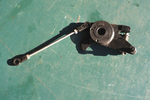 Cargar imagen en el visor de la galería, DT 65 Suzuki Advanced Throttle Linkage, 2-stroke 3 Cylinder