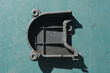 Cargar imagen en el visor de la galería, F 8, 9.9 and T 8, 9.9 yamaha 4 stroke timing belt cover