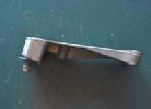 Cargar imagen en el visor de la galería, 25 35 hp Johnson Evinrude E-tec 339511 anchor block, etec OMC