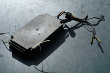 Lade das Bild in den Galerie-Viewer, 250 hp Yamaha cdi 61a-00 61a-85540-00-00, f8t30671 76 degree carbureted motors TWO STROKE