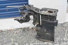 Lade das Bild in den Galerie-Viewer, 20 25 30 HP Mercury Mariner Midsection 20" shaft Midsection