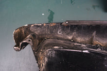 Lade das Bild in den Galerie-Viewer, 7.5 9.8 hp Mercury 110 pair of lower-side covers & exhaust cover