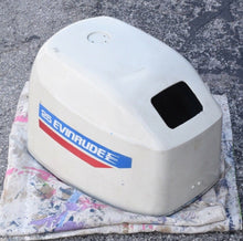 Load image into Gallery viewer, 25 30 hp Evinrude engine cover cowl 5032116 05032116 two stroke 3 cylinder