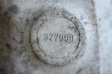 Load image into Gallery viewer, 4 5 6 hp OMC Johnson Seahorse 327998 0327998 cowling, working pull start manual start