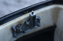 Cargar imagen en el visor de la galería, 90 HP Tohatsu nissan top cowl, cowling 3T9S675100 Engine Cover