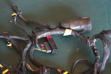 Load image into Gallery viewer, 75 90 hp E-tec Evinrude electrical harness 0586973, 2008-2010 rigging OMC