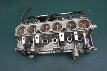Load image into Gallery viewer, 150 200 225 250 hp Yamaha THROTTLE BODY  67H-13751-00-00 with ACCELERATOR LEVER ROD 65L-41217-00-00 two stroke 2001-2004