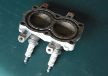 Lade das Bild in den Galerie-Viewer, 4 hp OMC Johnson Evinrude Cylinder Head 0322934 - 1978 vintage OEM obsolete