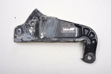 Load image into Gallery viewer, DF 140 hp Suzuki 41121-92J04-0EP BRACKET, CLAMP PORT (BLACK)