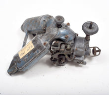 Cargar imagen en el visor de la galería, 15 HP Evinrude carburetor 1960 vintage