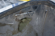 Lade das Bild in den Galerie-Viewer, 40 hp Mercury TOP COWL engine cover 2198-9868a9 9868T10 9868A10 two stroke 2 cylinder some compatibility 1989-1997