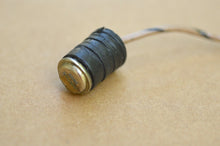 Load image into Gallery viewer, OMC Johnson Evinrude single wire temp switch, Airpax 0032 temp switch