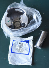 Lade das Bild in den Galerie-Viewer, 200 - 300 HP Yamaha V6 piston, 3 liter, 2003-2008, Pro Marine