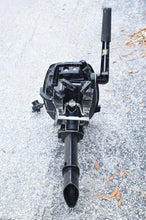 Cargar imagen en el visor de la galería, 4 5 6, HP Mercury 4 stroke carbureted 20 inch midsection w working tiller assy