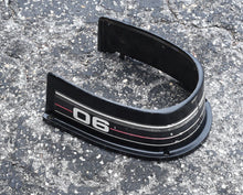 Cargar imagen en el visor de la galería, 90 hp Mercury mariner trim cover,  three cylinder part number 37417