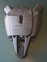 Cargar imagen en el visor de la galería, BF 225 200 hp Honda INTAKE MUFFLER CASE 17372-zy3-000 Four Stroke 2002 & later models - some 175 hp
