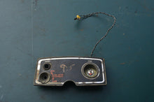 Lade das Bild in den Galerie-Viewer, 9.5 15 hp Johnson Evirude lower cowl face plate 1960s, kill switch OMC