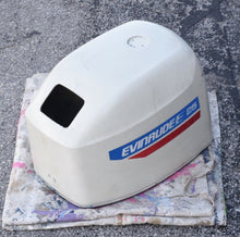 Load image into Gallery viewer, 25 30 hp Evinrude engine cover cowl 5032116 05032116 two stroke 3 cylinder