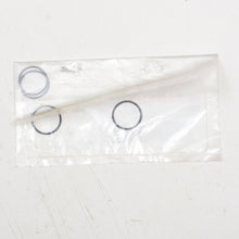 Load image into Gallery viewer, 25 30 50 90 115 175 200 hp Yamaha 93210-13595 o-ring pack (4 pieces only)