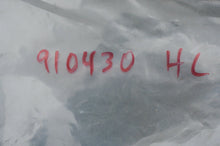 Lade das Bild in den Galerie-Viewer, Mercruiser 32-910430 HL power trim hose, port