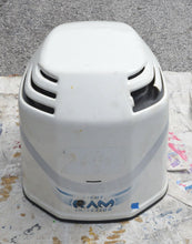 Load image into Gallery viewer, 200 225 250 hp Evinrude Ficht engine cover 0285465 0285384 RAM Injection Cowling two stroke