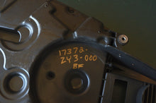 Cargar imagen en el visor de la galería, BF 225 200 hp Honda INTAKE MUFFLER CASE 17372-zy3-000 Four Stroke 2002 & later models - some 175 hp