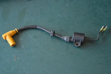 Lade das Bild in den Galerie-Viewer, DT 150 200 225 HP Suzuki F6T530 Ignition Coils 33410-87D70