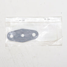 Lade das Bild in den Galerie-Viewer, 25 40 50 55 60 115 150 200 225 300 hp yamaha 650-24431-a0 gasket, fuel pump 1