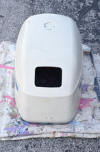 Load image into Gallery viewer, 25 30 hp Evinrude engine cover cowl 5032116 05032116 two stroke 3 cylinder