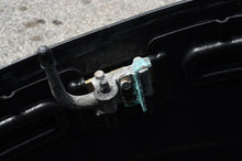 Cargar imagen en el visor de la galería, 225 250 hp Mercury Top Cowling 887913T1 Yama-Merc Fiberglass Four Stroke