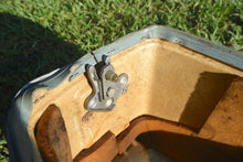 Load image into Gallery viewer, 25 30 35 hp Evinrude 0279736 279736 motor engine cover cowling Two Stroke 1971-76