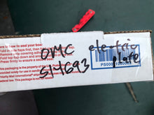 Load image into Gallery viewer, 25 35 HP Johnson Evinrude 514693 Electrical Bracket 1996-2004