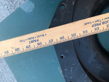 Cargar imagen en el visor de la galería, Mercruiser Bell Housing V8 GM Bravo sterndrives 865657