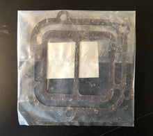 Cargar imagen en el visor de la galería, 115 hp Tohatsu 3C7023122 EXHAUST PIPE GASKET, TLDI drive shaft housing, Nissan