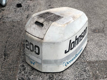 Load image into Gallery viewer, 200 225 250 hp Johnson Ocean Runner 5001384 ENGINE COVER Cowl two stroke 0337791 air intake cover