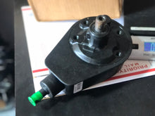 Lade das Bild in den Galerie-Viewer, Volvo Penta 841983 servo power steering pump NLA OEM