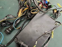 Load image into Gallery viewer, 150 200 hp Yamaha 67H-85540-00-00 C.D.I. UNIT ASSY cdi control unit Two Stroke OX66 and engine wire harness 67H-82590-00-00