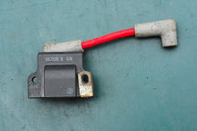 Load image into Gallery viewer, 25 hp Johnson Evinrude 582508 0582508 Ignition COIL ASSY 1997-2003 3 cylinder Two stroke