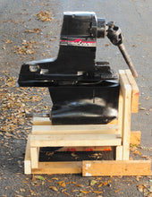 Lade das Bild in den Galerie-Viewer, complete Mercruiser Bravo One, sterndrive upper & lower unit, 1.50:1 Gear Ratio USED