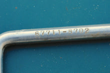 Cargar imagen en el visor de la galería, Suzuki drag link 67711-87d2, steering linkage